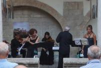 Laura Pontecorvo, di spalle Fabio Maestri, e Patrizia Polia